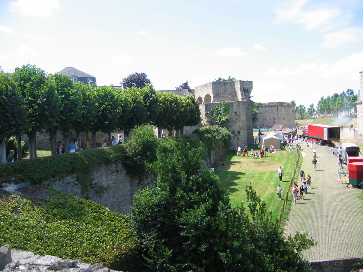 2008_Dinan_066