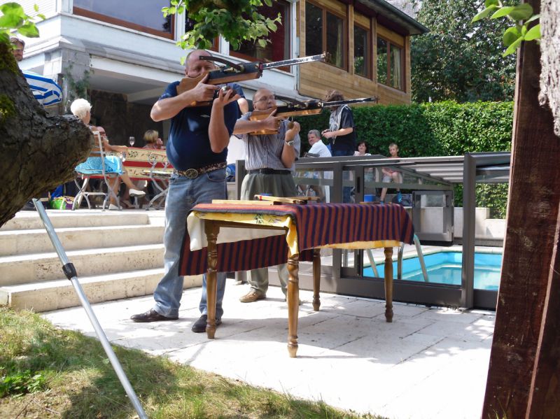 2010_BBQ_Roy_001